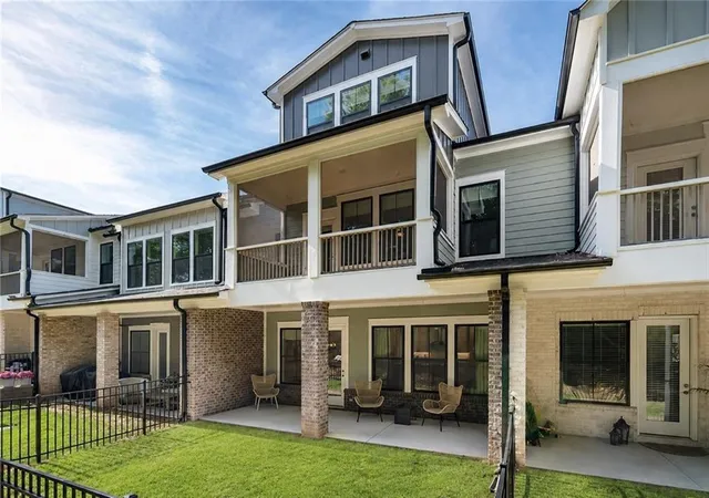 image of 1040 Harper Dr, Roswell, GA 30076 | MLS# 7773120