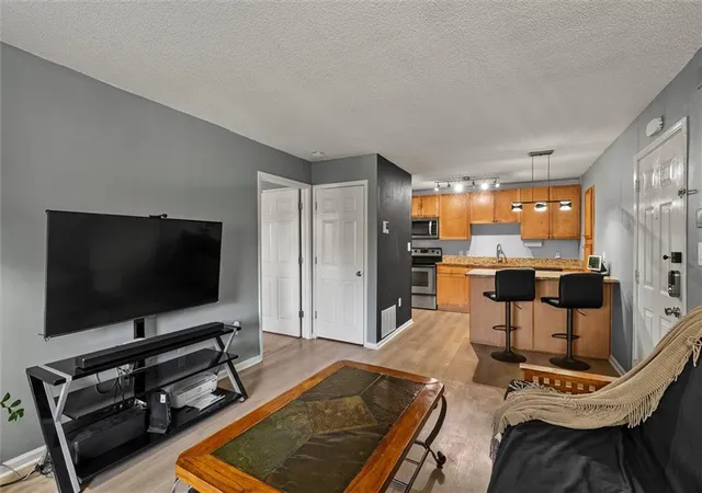 5th image of 2657 Lenox Rd Ne, Atlanta, GA 30324