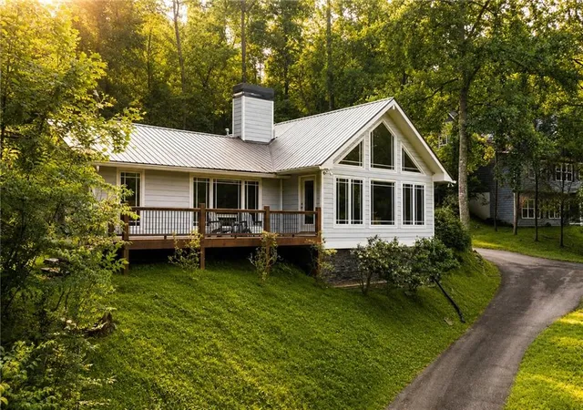 2nd image of 221 Reece Creek Rd W, Blairsville, GA 30512 | MLS# 7778676