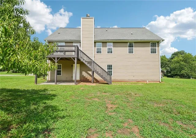 Homes for sale in Jefferson, GA | 70 Feldspar Dr, Jefferson, GA 30549 | MLS# 7791712