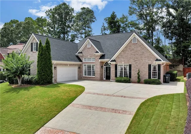 Photo 2 of Single family home for sale at 1748 Honey Tree Pl, Hoschton, GA 30548 | MLS# 7803769 | Listing updated on 2026-10-02