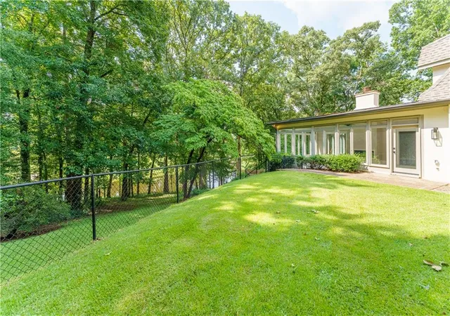 5th image of 4010 Paper Mill Rd Se, Marietta, GA 30067 | MLS# 7800113