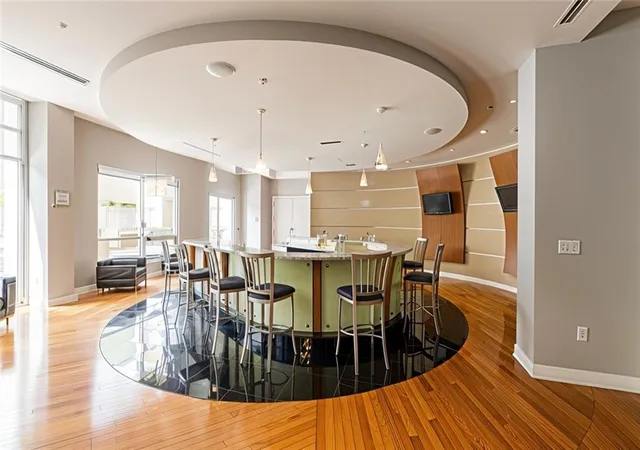 image of 711 Cosmopolitan Dr, Atlanta, GA 30324