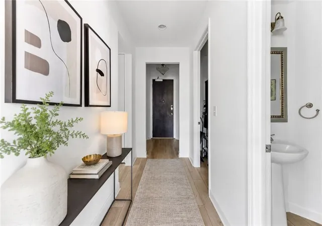 image of 711 Cosmopolitan Dr #207, Atlanta, GA 30324 | MLS# 7623626