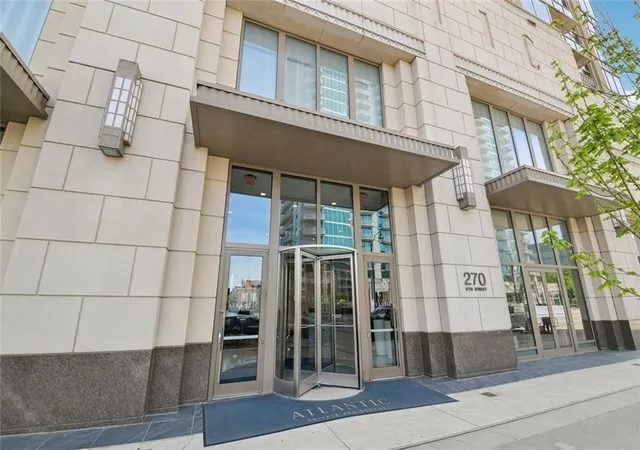 4th image of 270 17Th St Nw #2010, Atlanta, GA 30363 | MLS# 7758806