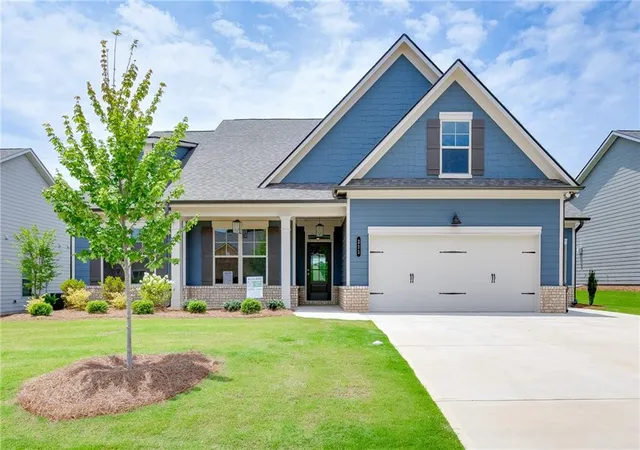 Photo 1 of Sale Pending at 233 Oakdale Rd, Jefferson, GA 30549 | MLS# 7738203 | Listing updated on 2026-10-09