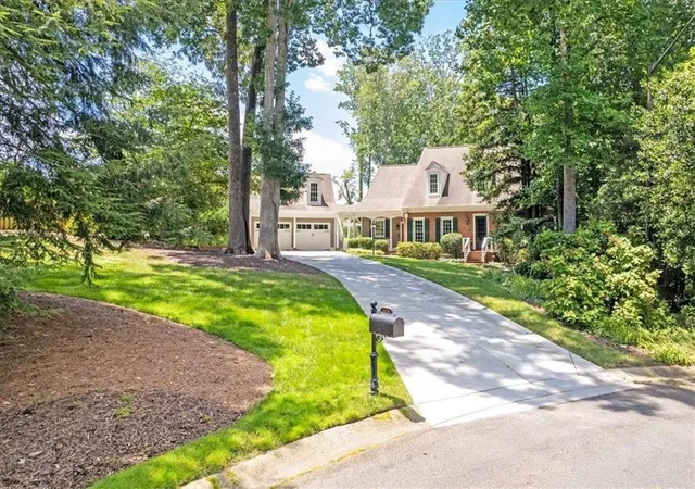 Photo 2 of Sale Pending at 5170 Baldwin Ter, Marietta, GA 30068 | MLS# 7799359 | Listing updated on 2026-08-28