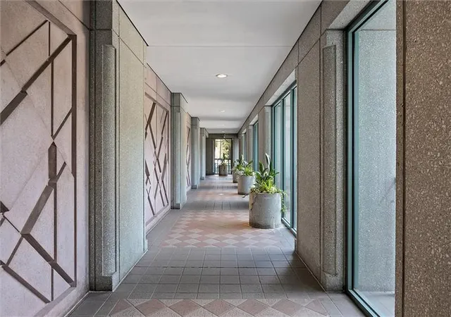 2nd image of 2870 Pharr Ct S Nw, Atlanta, GA 30305