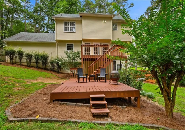 Photo 2 of Single family home for sale at 303 Gantt Tr, Woodstock, GA 30188 | MLS# 7810064 | Listing updated on 2026-09-16