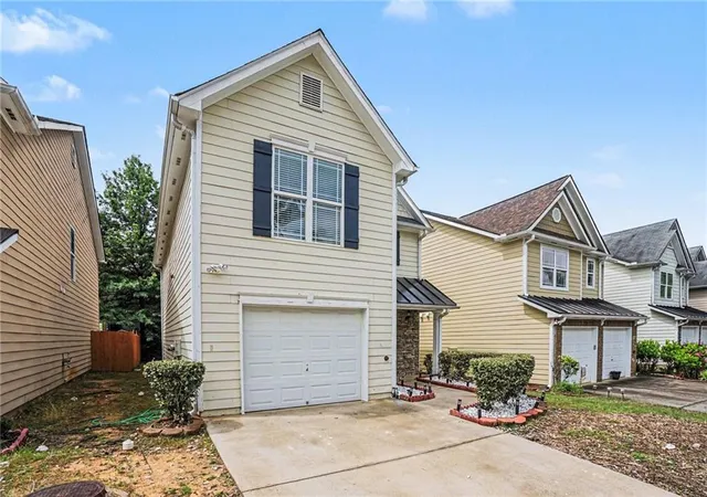 Homes for sale in Conyers, GA | 2025 Briar Creek Ct Ne, Conyers, GA 30012 | MLS# 7778437