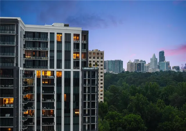 2nd image of 2425 Peachtree Rd Ne, Atlanta, GA 30305