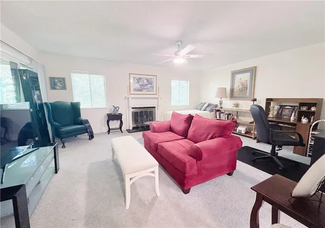 Listing Photo 5 - Condo for sale in building located at 2937 Torreya Wy, Marietta, GA 30067