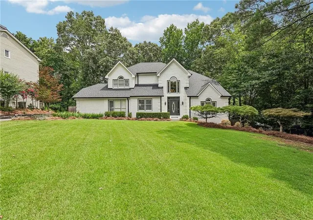 Single family home for sale at 5170 Forest Run Tr, Johns Creek, GA 30022 | MLS# 7805152