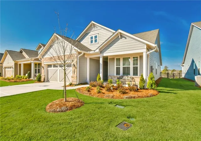 2nd image of 284 Pecks Ct, Hoschton, GA 30548 | MLS# 7733733