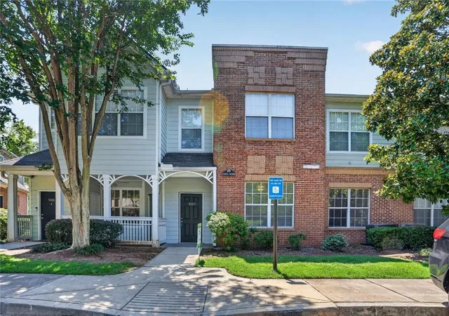 Photo 1 of Condo for sale at 245 Amal Dr Sw #5005, Atlanta, GA 30315 | MLS# 7764576 | Listing updated on 2026-08-21