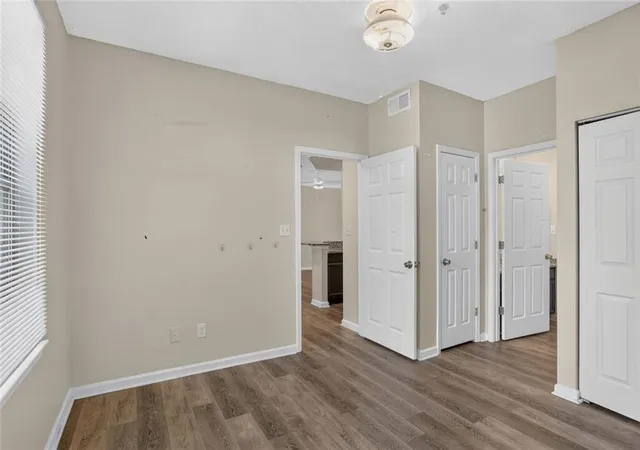 Photo 4 of Condo for sale at 245 Amal Dr SW #5005, Atlanta, GA 30315 | MLS# 7764576 | Listing updated on 2026-08-21