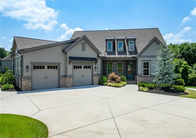 3rd image of 5915 Fairway Park Ln, Jefferson, GA 30549 | MLS# 7786466
