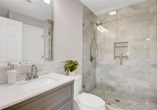 3rd image of 3655 Habersham Rd Ne #B141, Atlanta, GA 30305 | MLS# 7783519