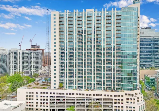 3rd image of 860 Peachtree St Ne #2209, Atlanta, GA 30308 | MLS# 7735454