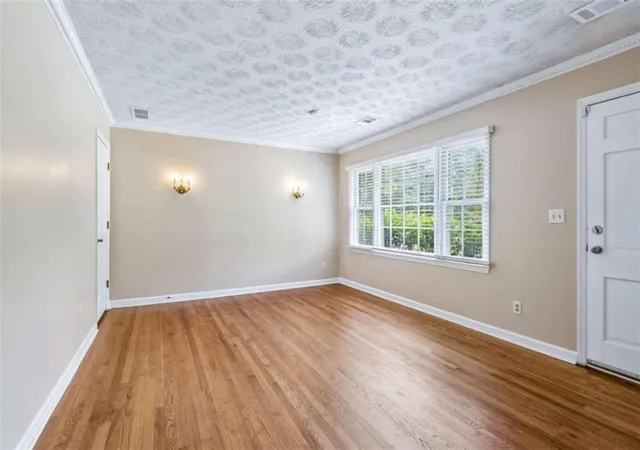 Photo 4 of Single family home for sale at 4256 Hamilton Ml Rd, Buford, GA 30519 | MLS# 7770347 | Listing updated on 2026-08-24