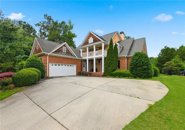1st image of 1085 Eagles Brooke Dr, Locust Grove, GA 30248 | MLS# 7779635