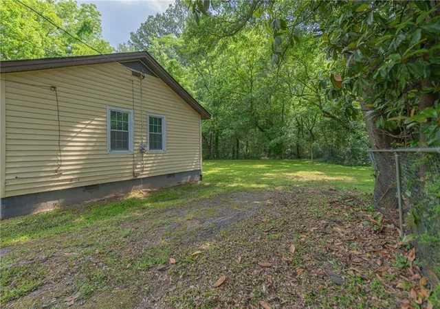 3rd image of 525 Baker Cir Nw, Atlanta, GA 30318 | MLS# 7716767