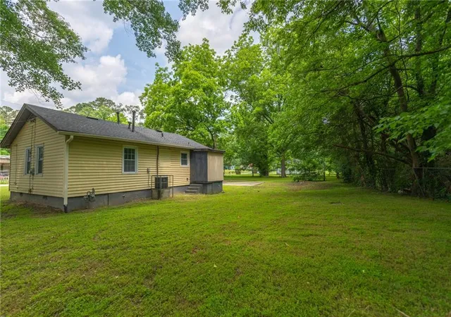4th image of 525 Baker Cir Nw, Atlanta, GA 30318 | MLS# 7716767
