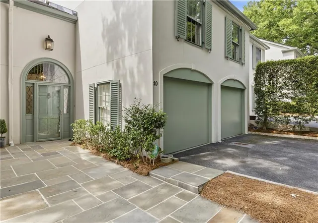 Photo 1 of Sale Pending at 10 Mooregate Sq #10, Atlanta, GA 30327 | MLS# 7784760 | Listing updated on 2026-08-12