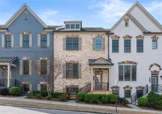 1st image of 1868 Skyfall Cir, Brookhaven, GA 30319 | MLS# 7738452