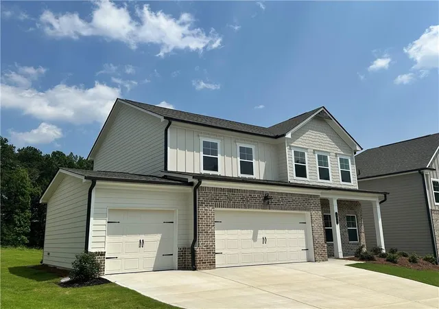 Photo 3 of Sale Pending at 242 Wingate Dr, Winder, GA 30680 | MLS# 7770872 | Listing updated on 2026-09-01