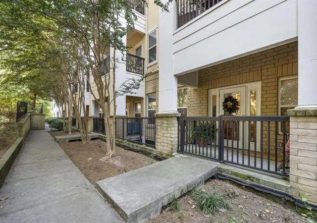 Homes for sale in Atlanta, GA | 870 Inman Village Pkwy Ne #212, Atlanta, GA 30307 | MLS# 7734168