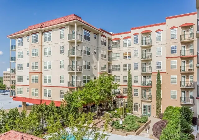 Condominium at 230 E Ponce De Leon Ave #228, Decatur, GA 30030 | MLS# 5560209 | | Sold on 2015-09-25