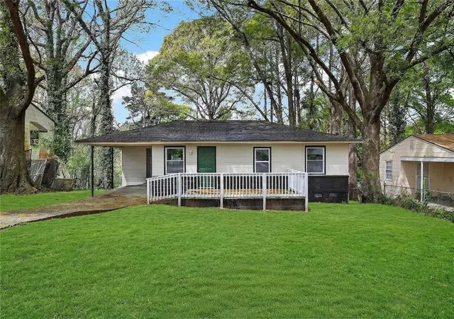 2nd image of 231 Glenrose Cir Sw, Atlanta, GA 30354 | MLS# 7777778