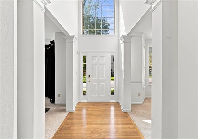 Photo 2 of Single family home for sale at 4855 Chimney Hl Ct, Austell, GA 30106 | MLS# 7830031 | Listing updated on 2026-09-01