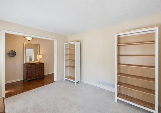 5th image of 240 Gilbert Rd, Fayetteville, GA 30214 | MLS# 7775241