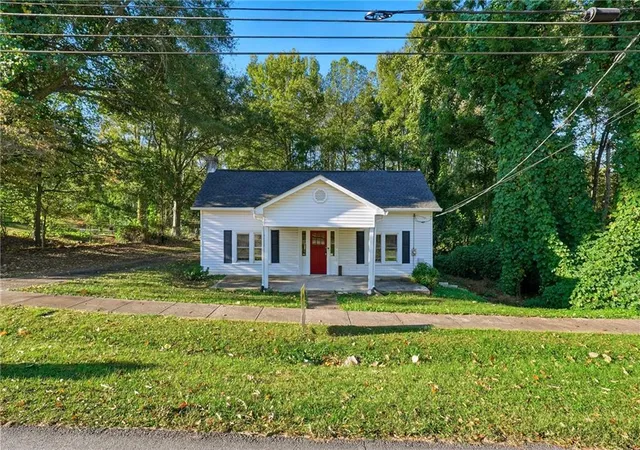 2nd image of 145 Wall St, Waco, GA 30182 | MLS# 7808267