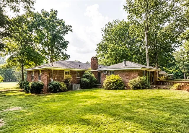 5th image of 802 S Cherokee Rd S, Social Circle, GA 30025 | MLS# 7820252
