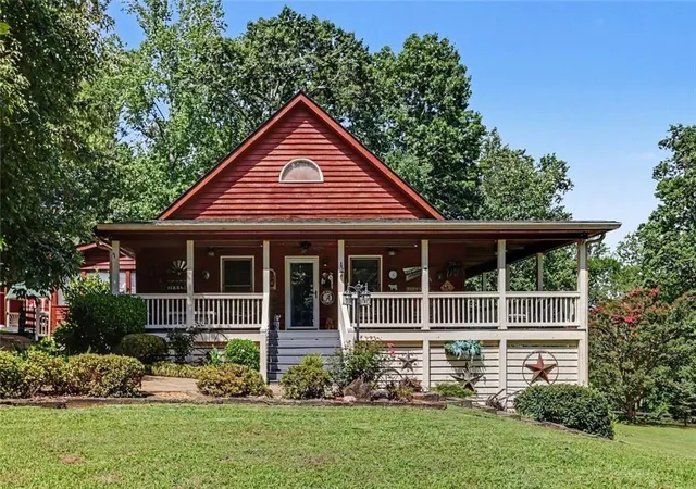 Photo 2 of Sale Pending at 104 Pratten Dr, Cleveland, GA 30528 | MLS# 7808361 | Listing updated on 2026-08-29