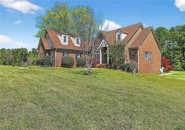 2nd image of 360 Happy Hill Rd, Carrollton, GA 30016 | MLS# 7777829