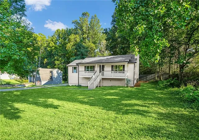 Photo 2 of Sale Pending at 4553 Mars Ct NW, Acworth, GA 30101 | MLS# 7788824 | Listing updated on 2026-09-12