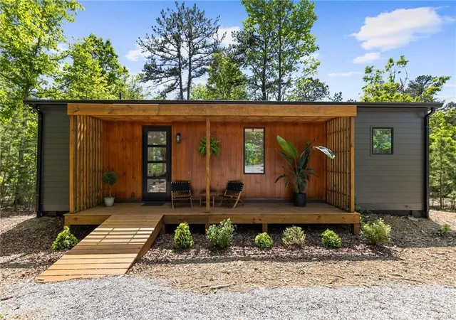 1st image of 433 Brannon Rdg, Young Harris, GA 30582 | MLS# 7784662