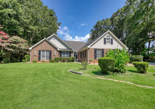 Photo 1 of Single family home for sale at 115 Buck Crk Dr, Covington, GA 30016 | MLS# 7823542 | Listing updated on 2026-08-30