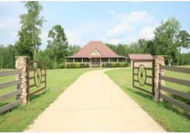 Single family home for sale at None, Rockmart, GA 30153 | MLS# 4257600 | Listing updated on 2019-11-07