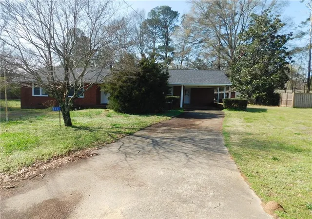 1st image of 311 Bryant Rd, Monroe, GA 30655 | MLS# 7736137