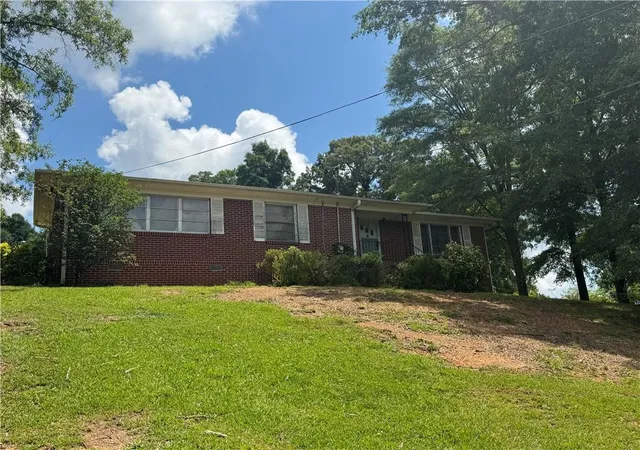 Photo 1 of Sale Pending at 707 Sugar Valley Rd Nw, Calhoun, GA 30701 | MLS# 7792780 | Listing updated on 2026-09-11