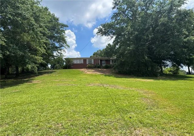 Photo 3 of Sale Pending at 707 Sugar Valley Rd Nw, Calhoun, GA 30701 | MLS# 7792780 | Listing updated on 2026-09-11