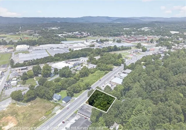 3rd image of 0 S Wall St, Calhoun, GA 30701 | MLS# 7808137