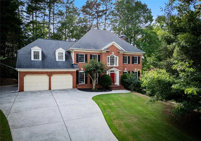 Homes for sale in Duluth, GA | 5415 Hampstead Wy, Duluth, GA 30097 | MLS# 7792538