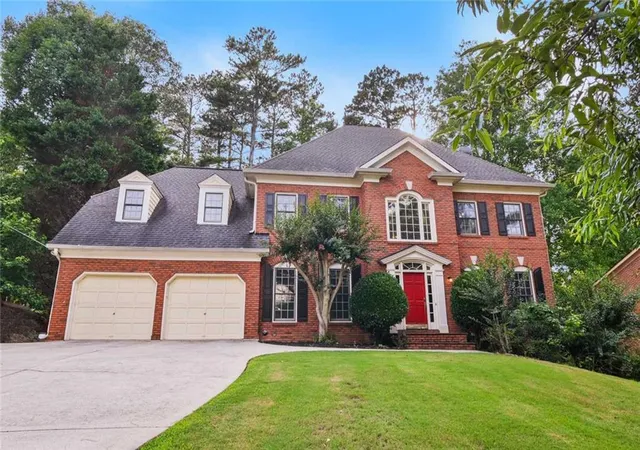 Homes for sale in Duluth, GA | 5415 Hampstead Wy, Duluth, GA 30097 | MLS# 7792538