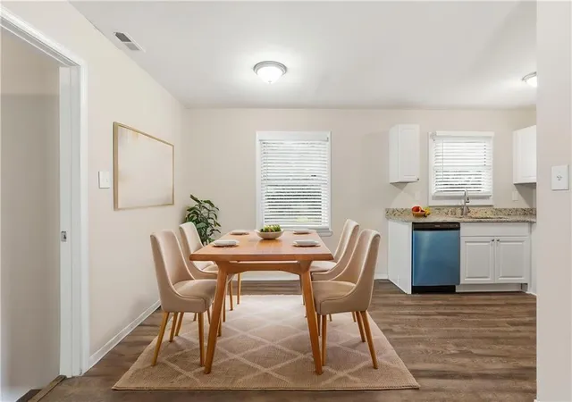 3rd image of 3660 Fairlane Dr Nw, Atlanta, GA 30331 | MLS# 7758774